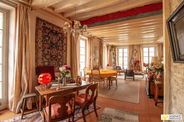 Appartement Saint Germain En Laye 5 pièce(s) 102.53 m2 €785 000 ** - Référence 17016