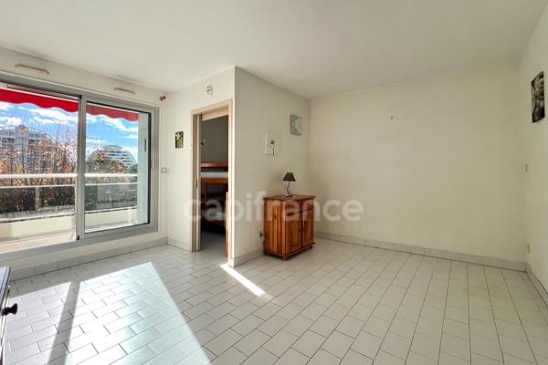 Appartement Couchant proche plages et garage en option