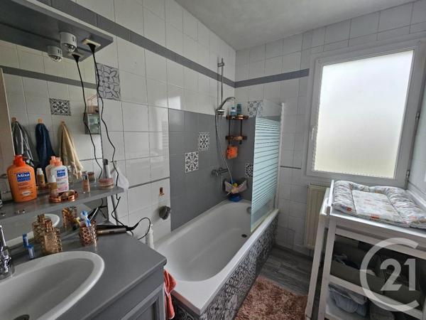 Maison à vendre  4 pièces - 85,11 m2 BEAUMONT ST CYR - 86