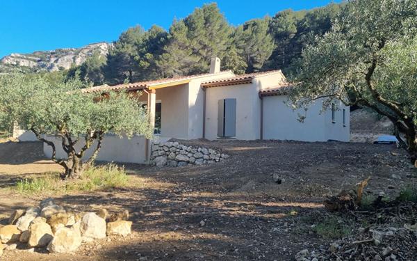 Maison à louer    4 pièces •  Mérindol