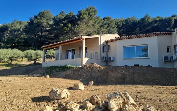 Maison à louer    4 pièces •  Mérindol