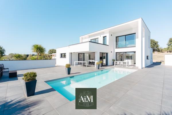 Maison contemporaine avec piscine à Meucon, aux portes de Vannes