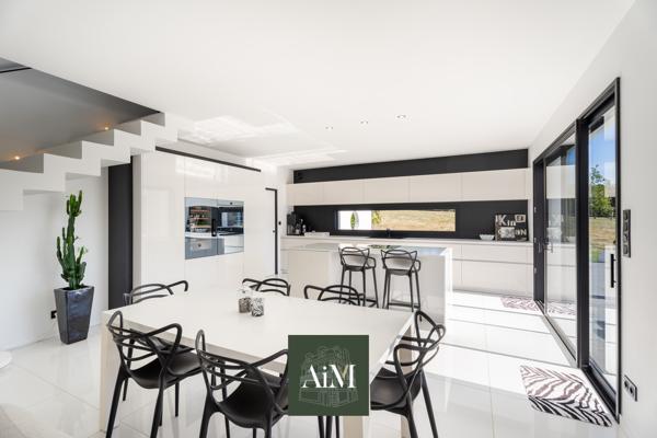 Maison contemporaine avec piscine à Meucon, aux portes de Vannes