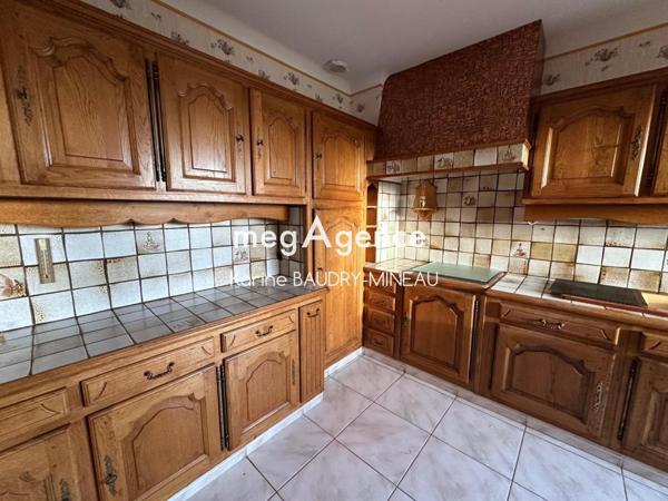 Maison à VOUNEUIL-SUR-VIENNE, 86210 - 5 pièces 135m²