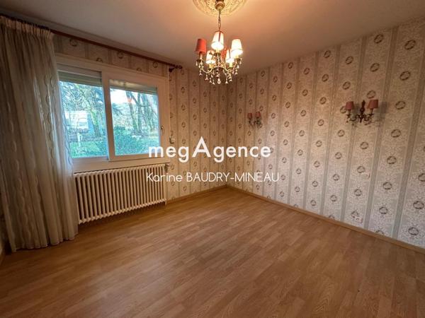 Maison à VOUNEUIL-SUR-VIENNE, 86210 - 5 pièces 135m²