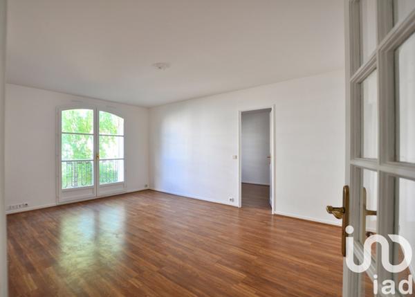 Appartement 2 pièces de 54 m² à Pontoise (95300)