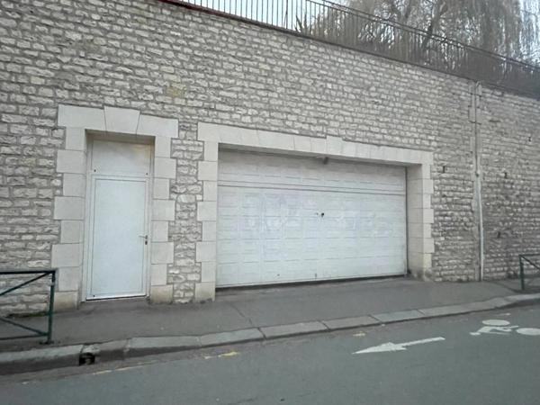 Parking / Box à louer à Caen (14000)