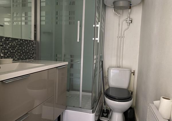 Studio de 21.74 m² avec balcon sur jardin exposé ouest dans une résidence au calme