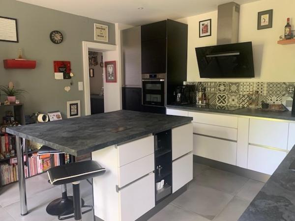 MAISON BOURGEOISE LES PONTS DE CE