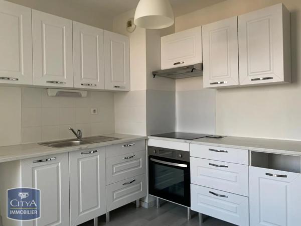 Appartement à louer 4 pièces 78.04m²