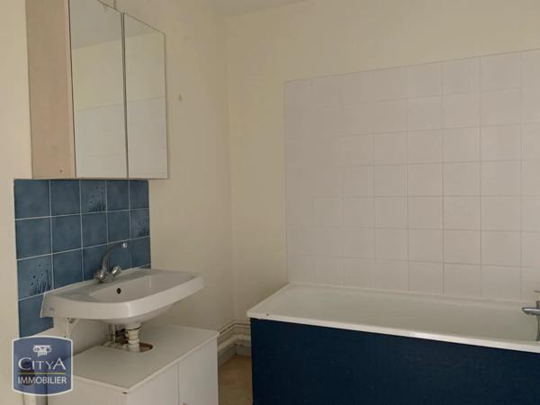 Appartement à louer 4 pièces 78.04m²