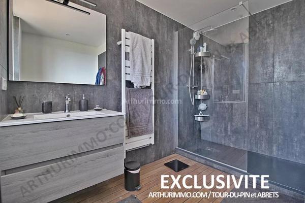 Vente Maison 4 pièces 112 m2 à La Tour-du-Pin