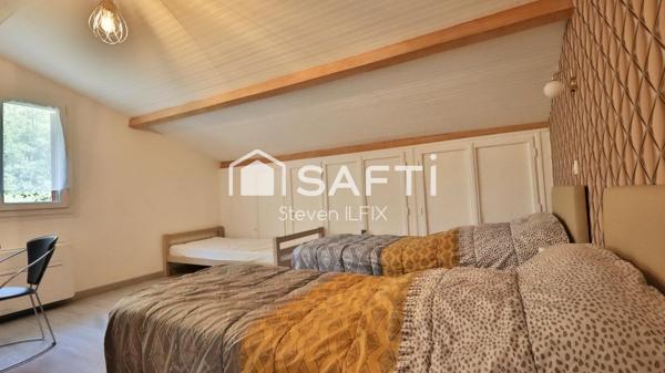Maison de 207 m², terrain de 1790 m², 5 chambres