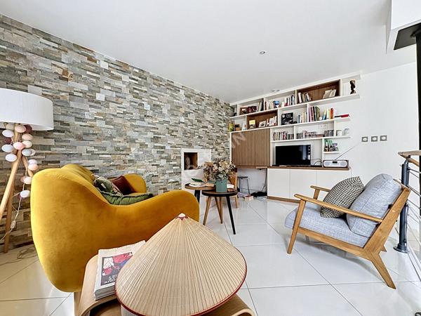 Maison à vendre - esprit loft au coeur du centre historique d'Ancenis