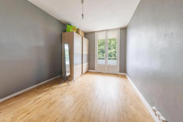 Appartement à vendre 4 pièces 74.65m² Clermont-Ferrand (63000)