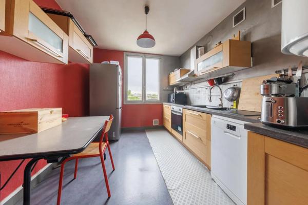 Appartement à vendre 4 pièces 74.65m² Clermont-Ferrand (63000)