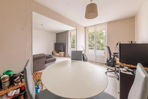 Appartement à vendre 4 pièces 74.65m² Clermont-Ferrand (63000)
