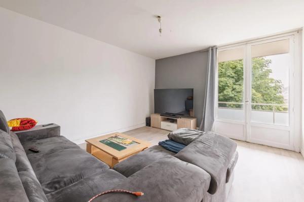 Appartement à vendre 4 pièces 74.65m² Clermont-Ferrand (63000)