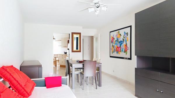 Appartement 3 pièces à vendre aux Sables d'Olonne ascenseur  terrasse à 500 mètres d'Arago