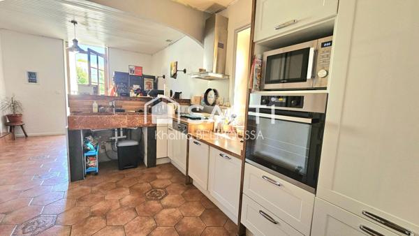 Maison familiale 5 chambres – Sous-sol complet & dépendance – Plein centre d'Artemare