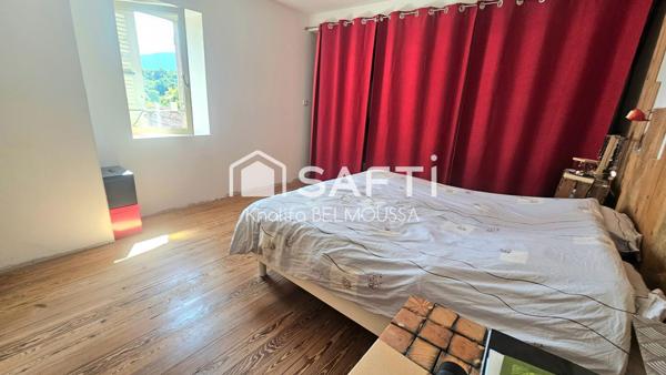 Maison familiale 5 chambres – Sous-sol complet & dépendance – Plein centre d'Artemare