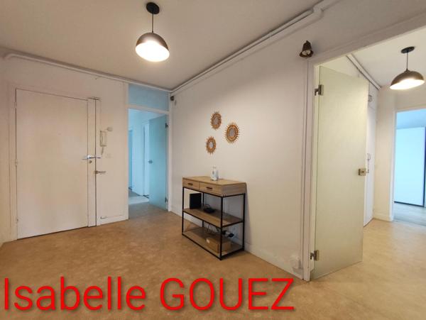 GRAND APPARTEMENT PROCHE DE TOUT