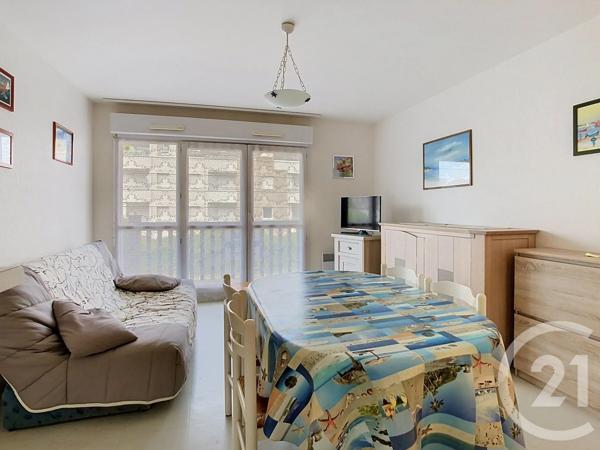 Appartement F2 à vendre  2 pièces - 35,42 m 2   ARZON  - 56