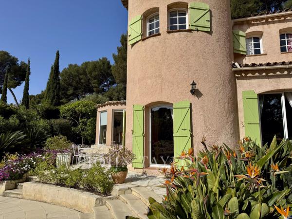 Sanary-sur-Mer – Maison familiale avec piscine à quelques pas de la plage de Portissol