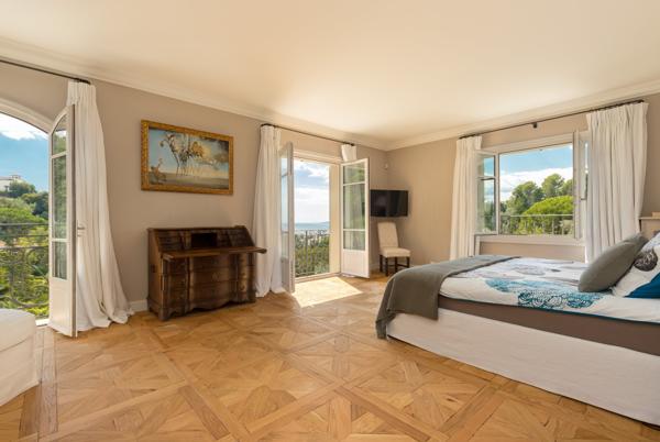 Cannes Californie villa d'exception vue mer panoramique
