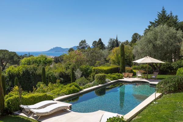 Cannes Californie villa d'exception vue mer panoramique