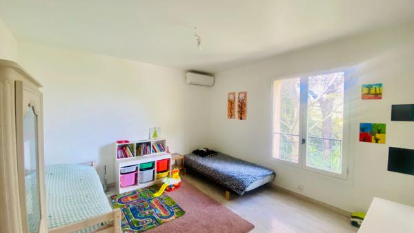 Appartement Le Cannet 4 pièce(s) 128 m2