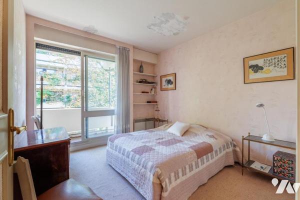  NEUILLY SUR SEINE - BOULEVARD DE LA SAUSSAYE - 6 PIECES - 182 m²