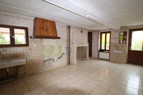Maison Saint Ennemond 6 pièce(s) 129 m2