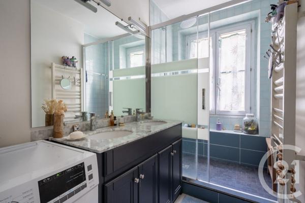 Appartement Duplex à vendre  4 pièces - 86 m2 PARIS - 75011