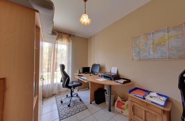 Maison individuelle 153 m² 7 pièces + s/sol total de 81 m² DPE - C