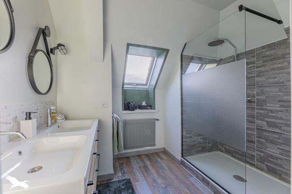 Maison à vendre |  Montlouis-sur-Loire |  6 pièces | 147 m²