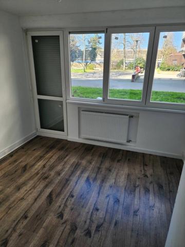 Appartement T5 rénové – 83,85 m² – 4 chambres – Rennes Sud