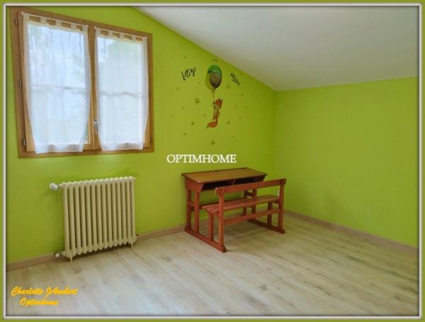 Maison à vendre 5 pièces Proche de LA ROCHE CHALAIS (24)