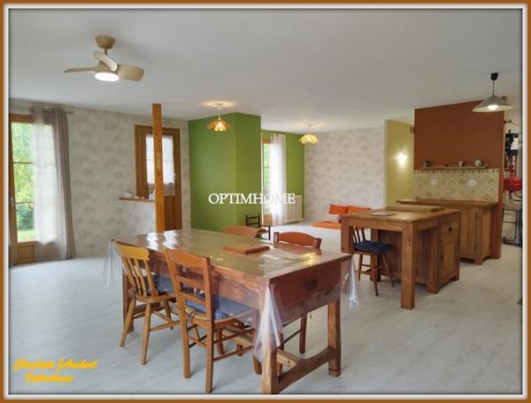 Maison à vendre 5 pièces Proche de LA ROCHE CHALAIS (24)