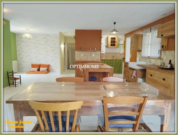 Maison à vendre 5 pièces Proche de LA ROCHE CHALAIS (24)