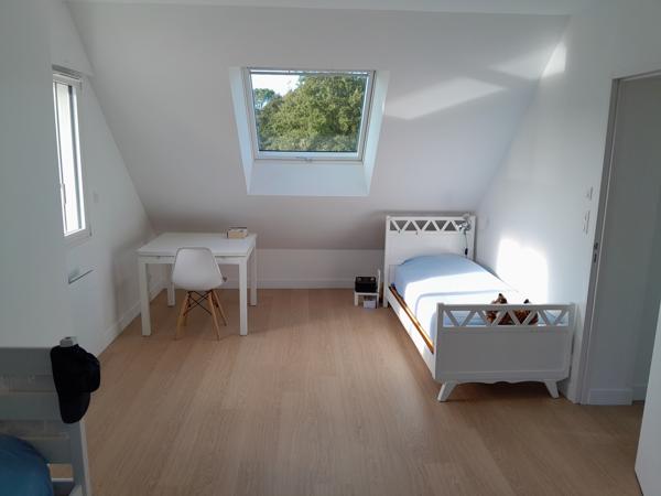 MAGNIFIQUE ET SPACIEUSE VILLA 192 M² AU SOL / 4/5 CHAMBRES / TERRAIN 7 600 M²