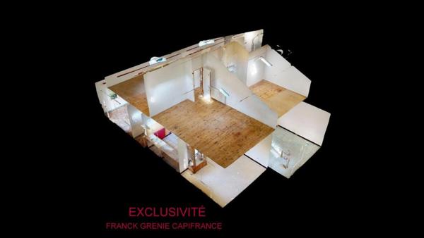 TOURVES – MAISON À RÉNOVER 151 M² – 5 CHAMBRES – GARAGE 60 M² – TERRAIN 1 210 M² – PANNEAUX SOLAIRES