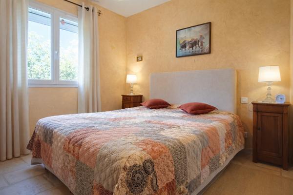 Narbonne (11100) Villa de Plain-pied 165m2 terrain 864m2 sans vis-à-vis.