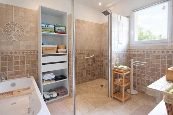 Narbonne (11100) Villa de Plain-pied 165m2 terrain 864m2 sans vis-à-vis.