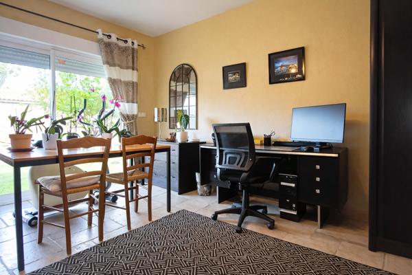 Narbonne (11100) Villa de Plain-pied 165m2 terrain 864m2 sans vis-à-vis.