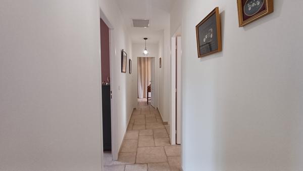 Narbonne (11100) Villa de Plain-pied 165m2 terrain 864m2 sans vis-à-vis.