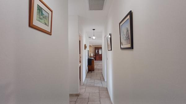Narbonne (11100) Villa de Plain-pied 165m2 terrain 864m2 sans vis-à-vis.