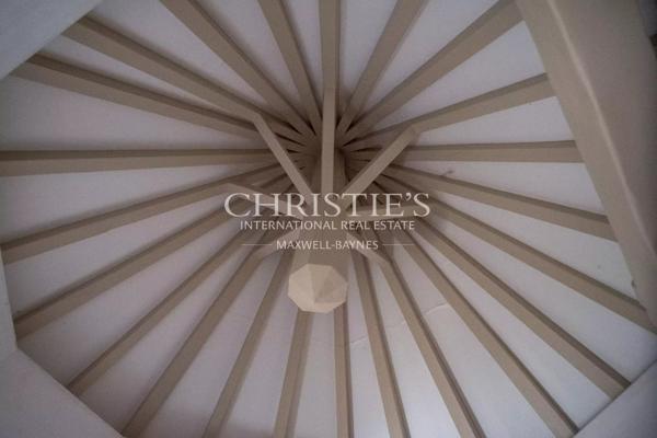 Château avec son vignoble Saumur AOC de 15Ha entre Chinon et Saumur