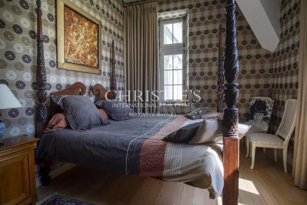 Château avec son vignoble Saumur AOC de 15Ha entre Chinon et Saumur