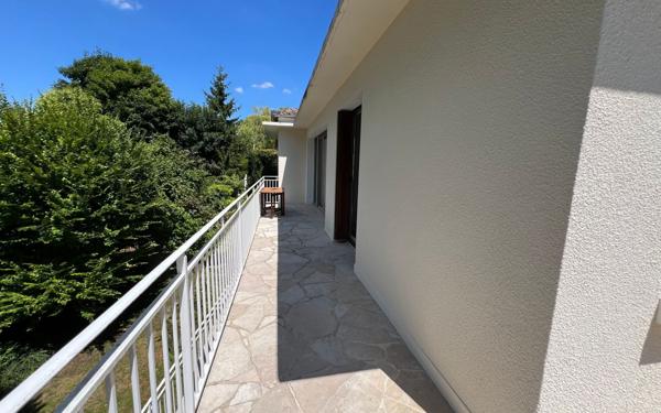 Maison à vendre    6 pièces • 133,95 m2 Le Pecq